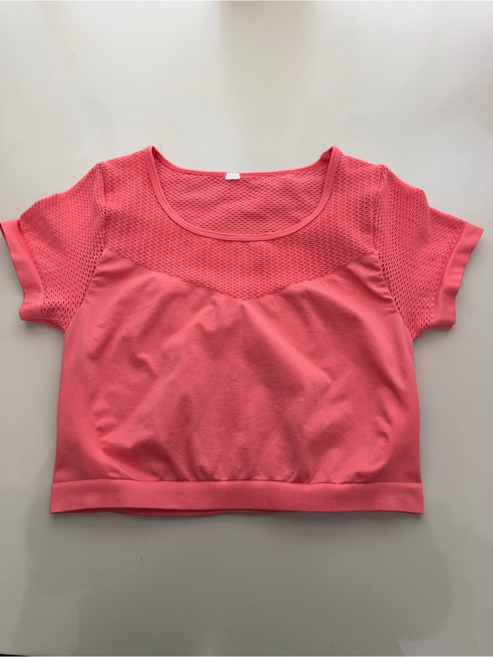 ALO Yoga Coral Mesh Crop Top Size Small
